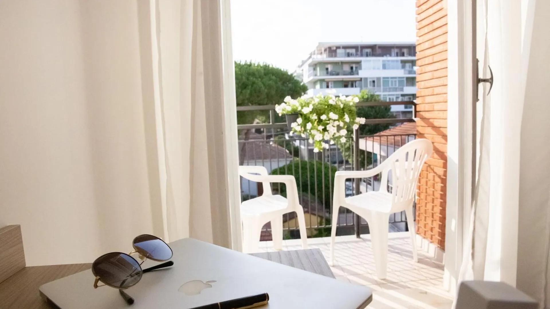 Hotel Villa Ella By Interlux Viserba Di Rimini