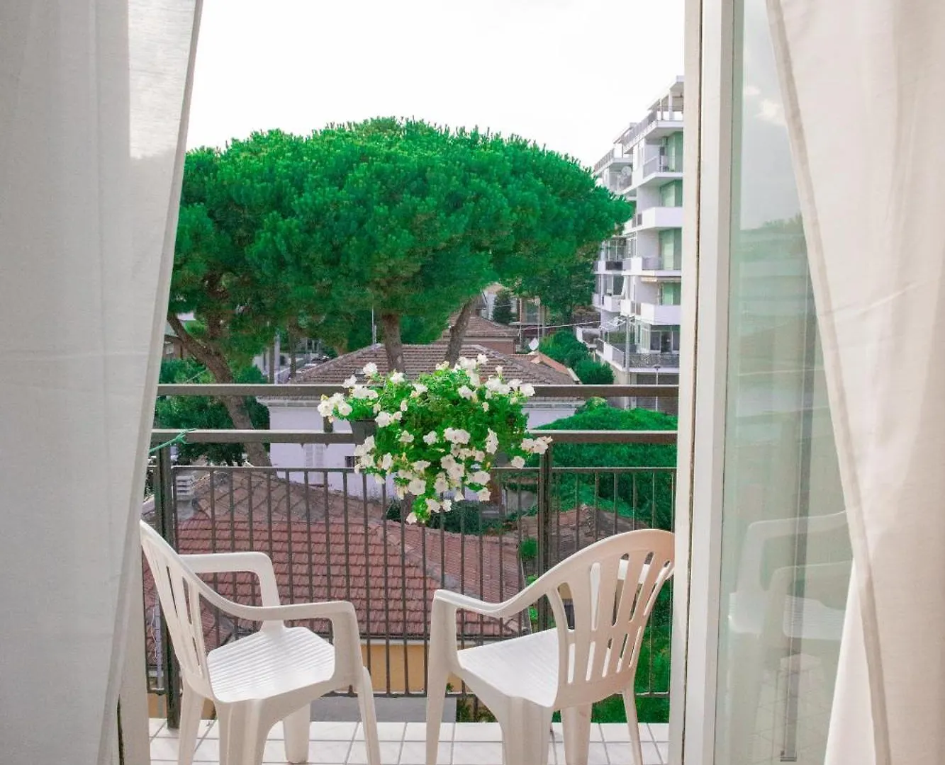Villa Ella By Interlux Viserba Di Rimini Hotel
